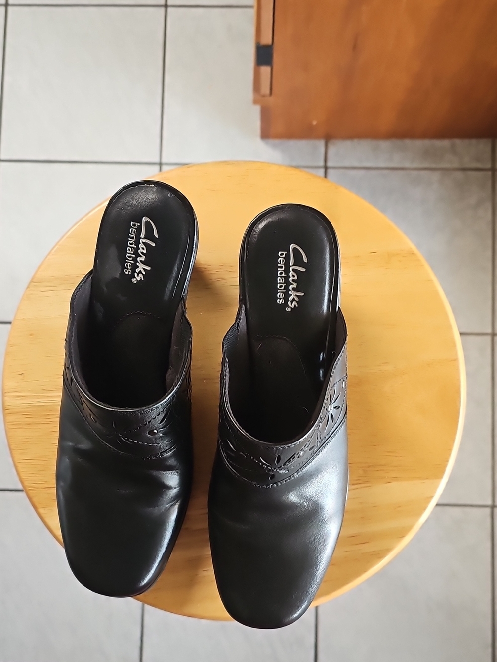 Clarks Black Women's Slip-On Mules with Decorative Stitching